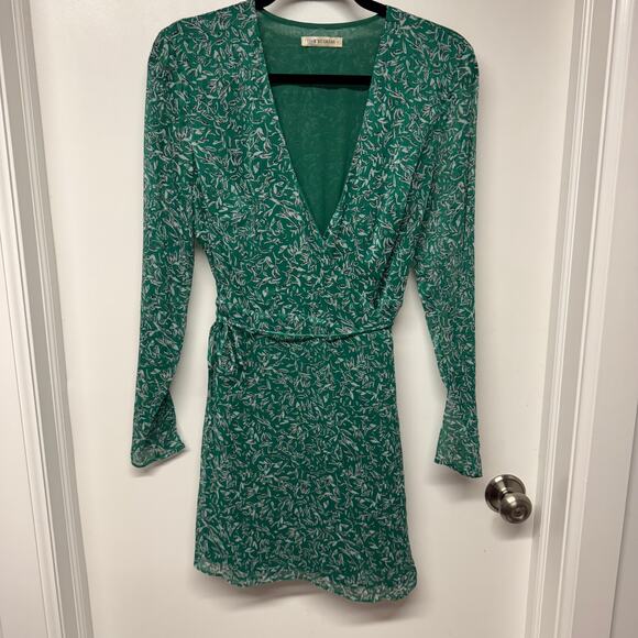 The East Order Womens Nordstrom Gizele Green Mini Wrap Dress Size Small L/S - Picture 2 of 11
